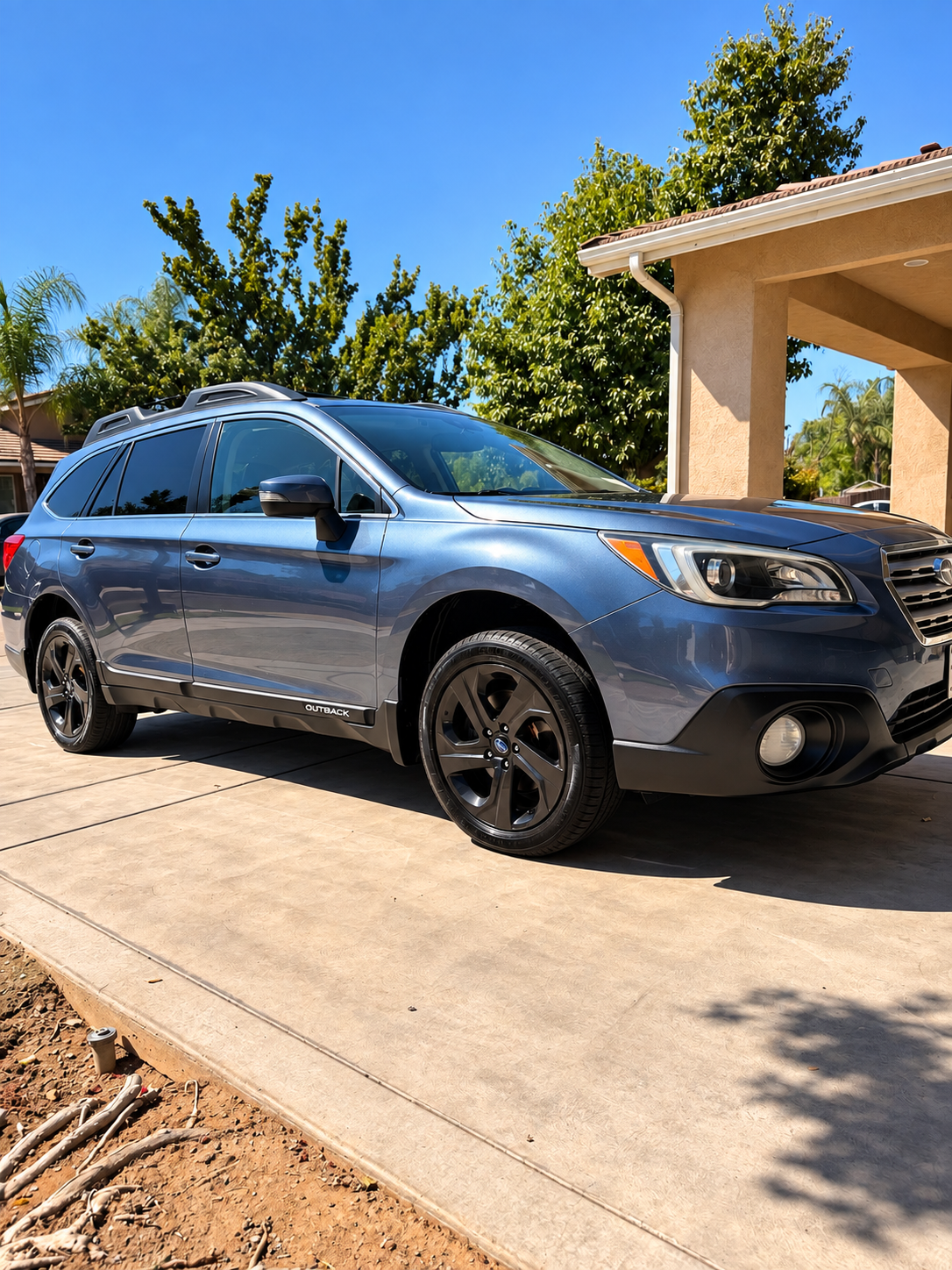 Additional view of the 2015 Subaru Outback 2.5i Premium AWD